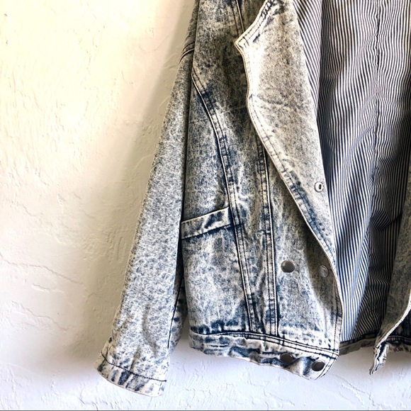 Jean Jacket Acid Wash - Picture 3 of 6